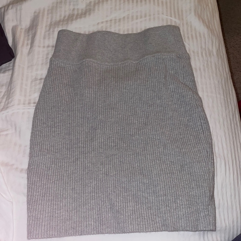 Knitted skirt Kendall and Kylie gray